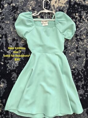 Rare Editions Mint Green Puff-Sleeve Skater Dress